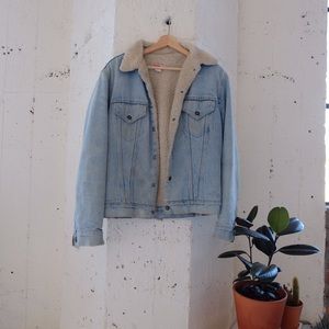 Vintage Levi's Sherpa Jacket size 40